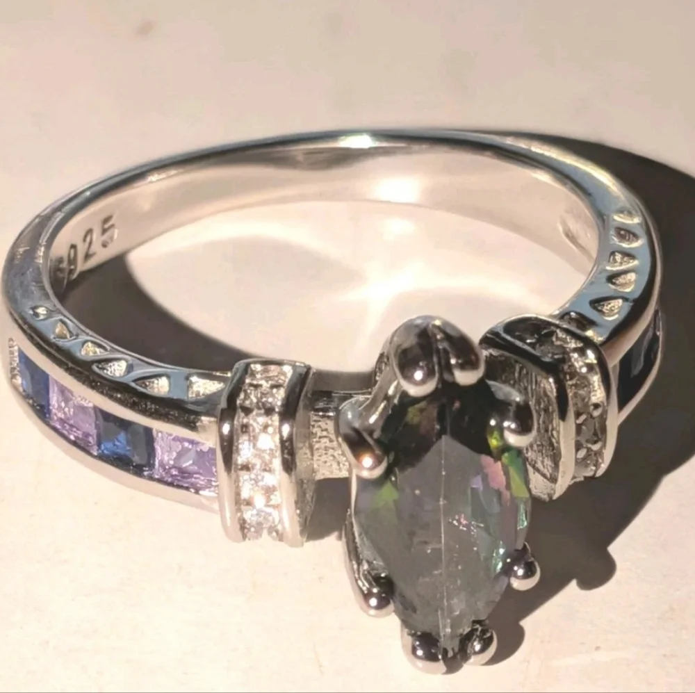 925 Sterling Silver Rainbow Fire Mystical Topaz + Amethyst Wedding Ring Sz 6